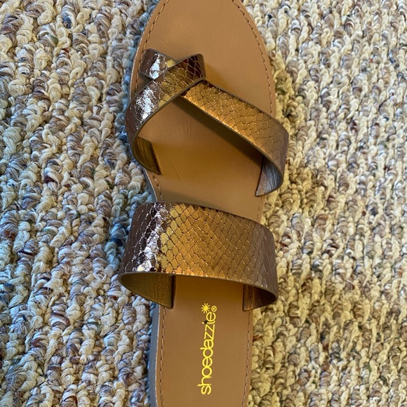 Bronze sandals - Picture 5 of 7